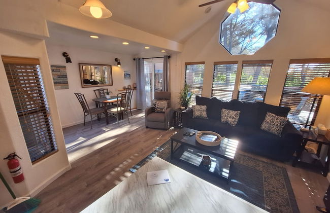 Oceanview Cabin 19 Jacuzzi Large Deck w Seating - Foto 39