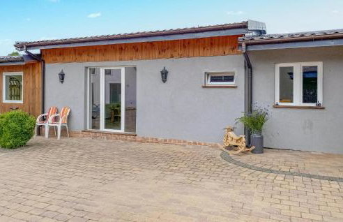 Amazing Home In Postomino With Wifi - Foto 2