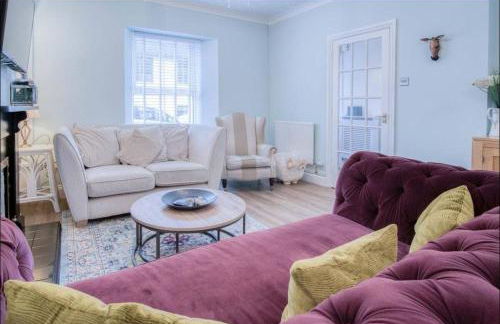 Family-Friendly Pink Cottage Central Tenby - Foto 16