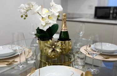 Bellagio Luxury Suites Apartments - Foto 96