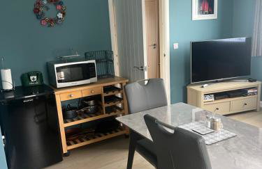 'Kodi's Place' Well appointed 1 bedroom apartment with excellent transport links and free Wi-Fi - Foto 9