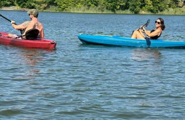 Gray Owl Lodge- A Serene Lakefront Retreat on Sleepy Hollow Lake near Hudson NY - Foto 27
