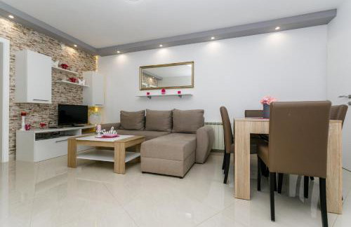 APARTMAN Brajutovci 26 - Foto 29