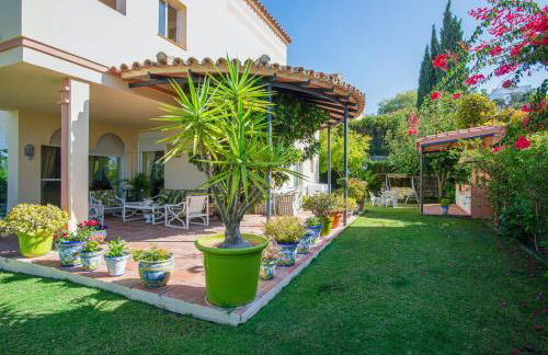 Charming villa in Sanlúcar de Barrameda with private pool - Photo 4