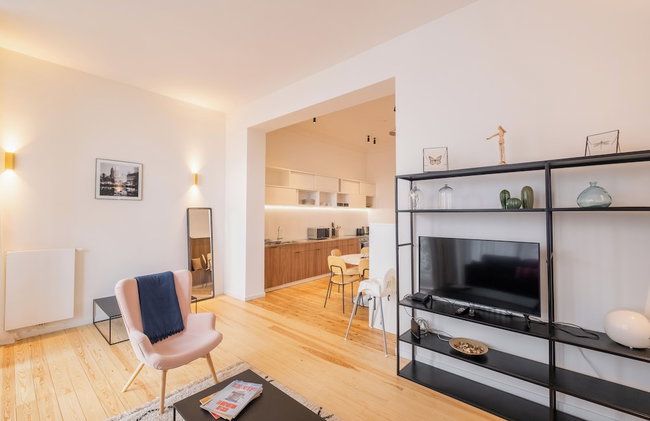 New Apartment Center of Trendy St Gille - Foto 18