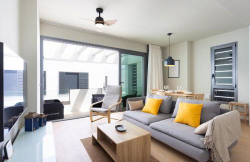 Home2Book Modern Bright Apt Abades, Pool & Terrace - Foto 2