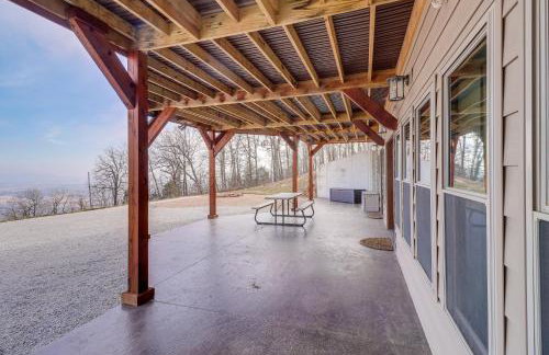 Spacious Harrison Vacation Rental with Deck and Views! - Foto 35