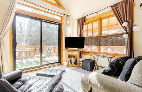 Cabin-Style Ski Home in Minturn with Private Deck - Foto 8