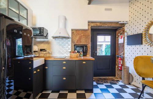 La Suite Años 20 Bañera, chimenea de leña y terraza - Foto 16