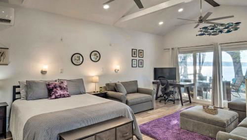 Lovely Toledo Bend Studio with Scenic Views! - Photo 4