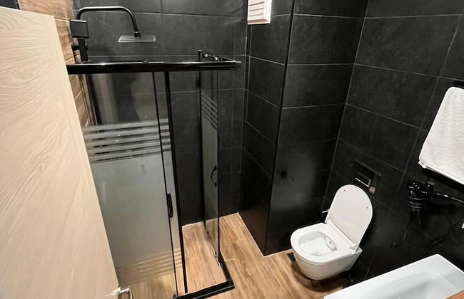 Hotel Majestik - Photo 38