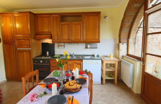 Unique Sorano Stay With Pool - Foto 7