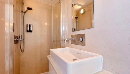 OakTree Villa - Quinta da BellaVista - Foto 5, Shower