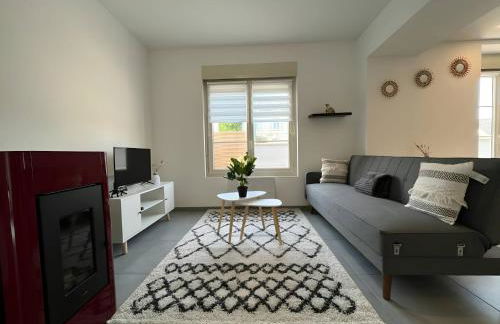 Charming Home in Parigné-l Évêque near Le Mans - Foto 1