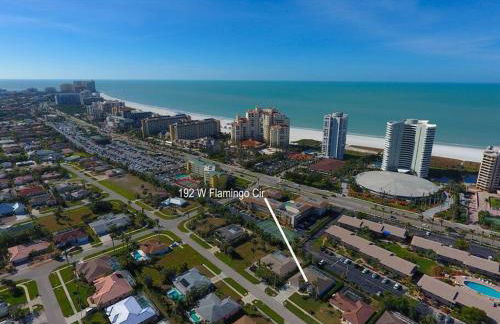 5* 3 BR 3 BA Home 4 min walk to beach & JW Marriott w/heated pool - Foto 44