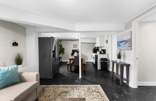 10 Mins to Downtown Modern in Magic City- Unit B - Foto 32