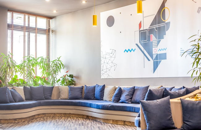 Sunny Days Hotel Apt - Photo 13