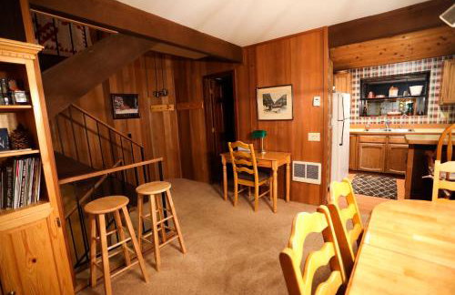 Updated Mammoth condo on Red line - Photo 6
