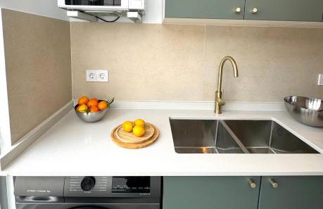 NUEVO, a 90 metros de la playa y con vistas al mar - Foto 28