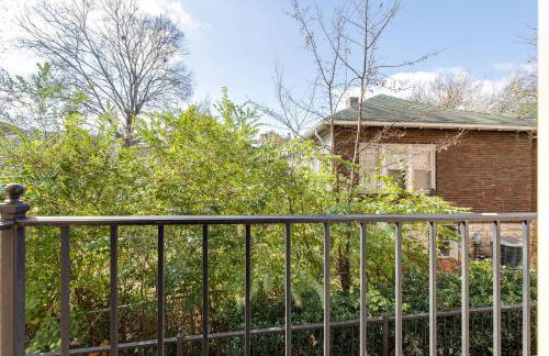 The Celebrity - Minutes to Broadway with a Balcony - Foto 30