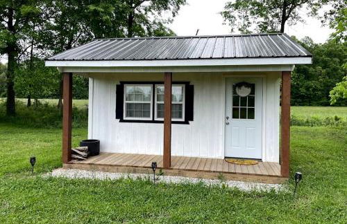 Charming Cabin Surrounded by Woods and Fields in Oberlin, Ohio - Foto 1