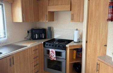 Kingfisher Caravan Platinum and Silver - Foto 17