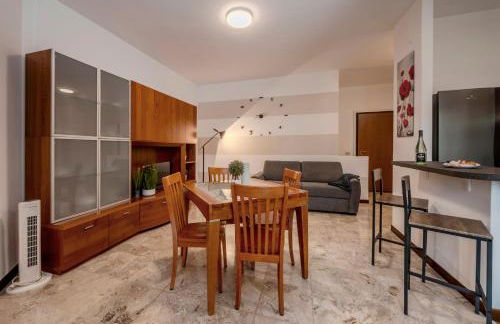 I Papaveri - City center Flat - Leonardo Accademy - MXP - Lakes - Foto 11