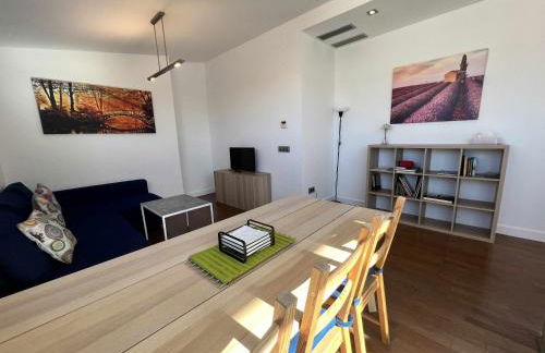 Ático San Bernardo Terraza y Parking Incluido - Foto 3