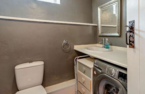 3 Bed in Llwyncelyn 49854 - Photo 10