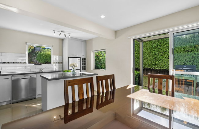Bay View Villas - Photo 28