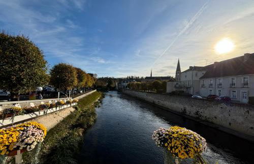 Le Kozy - T2 rénové au coeur de Vendôme avec parking - Foto 26