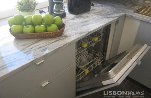 Duque-Chiado Downtown - Photo 24