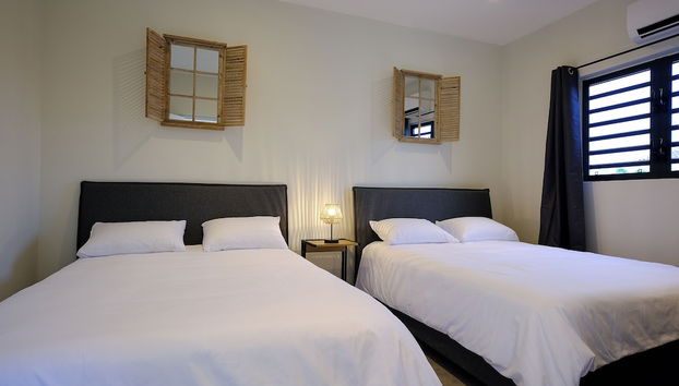 Great Location - Newly Built and Beautiful Home - Foto 2, Habitación