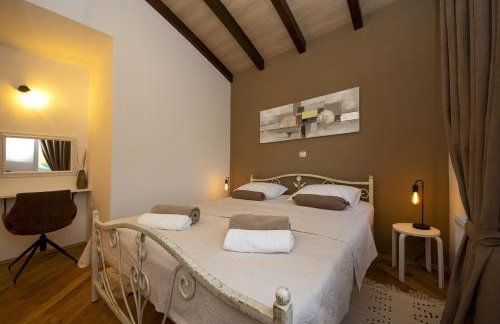 Whitestone Villa - Photo 30