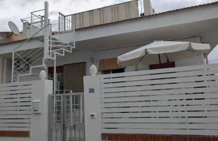 Casa vacanze Marina di Ragusa Gianni&Lory a 2 Passi dalla Pista Ciclabile di Marina di Ragusa - Foto 1