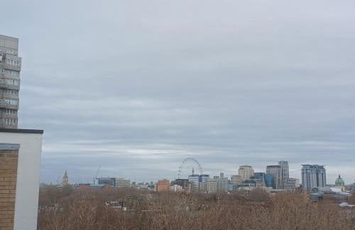 Modern Apartment 2 bedroom in Central London - Photo 3
