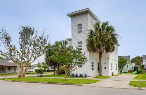 Coastal North Carolina Abode - Rooftop Water Views - Foto 1