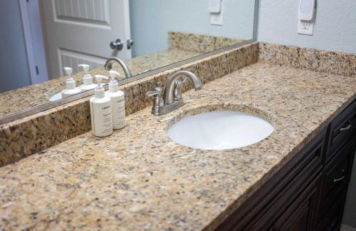 Sojourn Beautiful Family Home with Backyard in Ghent - Foto 49