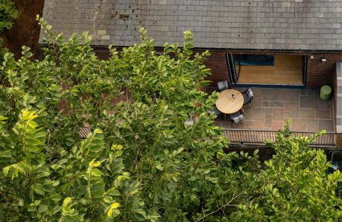 Durham City Centre Hideaway - Terrace with View & Parking - Photo 17