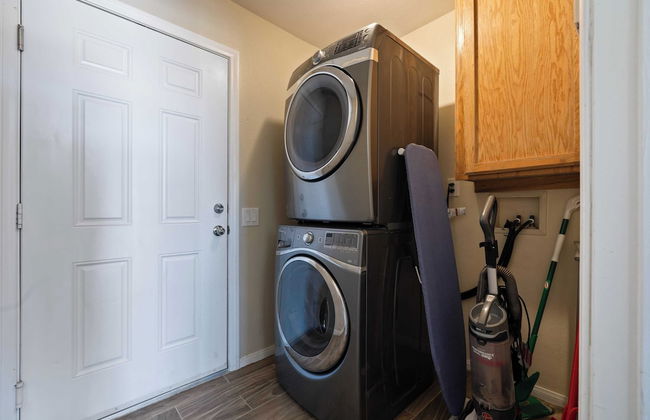 Casa De Kota by Avantstay Pool, Firepit, & Games Secluded & Chic - Photo 29