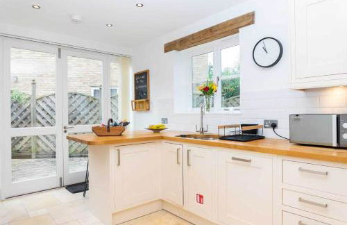 Luxury -Chelt Walking-2Bed-Long Stays-Parking - Foto 3