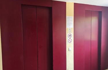 Julia's apartment - Photo 23