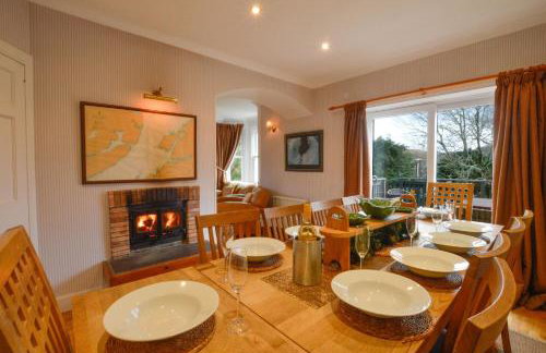 Cologin Farmhouse - Photo 10