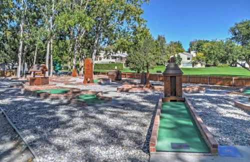 Gorgeous Wapato Point Lakehouse with Private Hot Tub - Foto 29