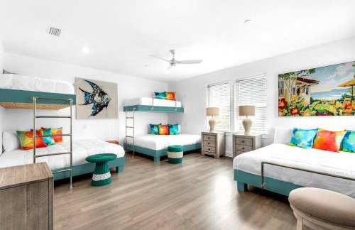 Azure! Sleeps 22 - Golf Cart - Beach Access - Pool - Foto 48