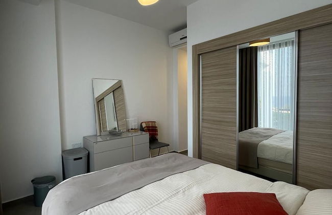 Charming 2 Bedroom Garden Suite Getaway - Photo 7