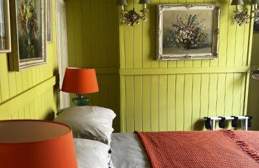 Georgian Russell - Foto 24