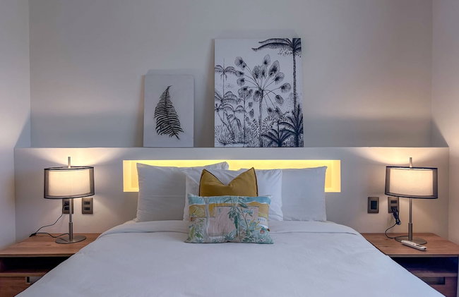 Exclusive Penthouse With Picuzzi Steps From Beach - Foto 39