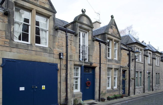 Quiet Ground Floor Mews Flat and Parking - Foto 31