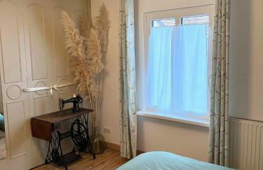 Dans Maison privée Appartement de charme, 70m2 avec pergola Et jardin à 15min centre de Strasbourg Chez Regine - Foto 34